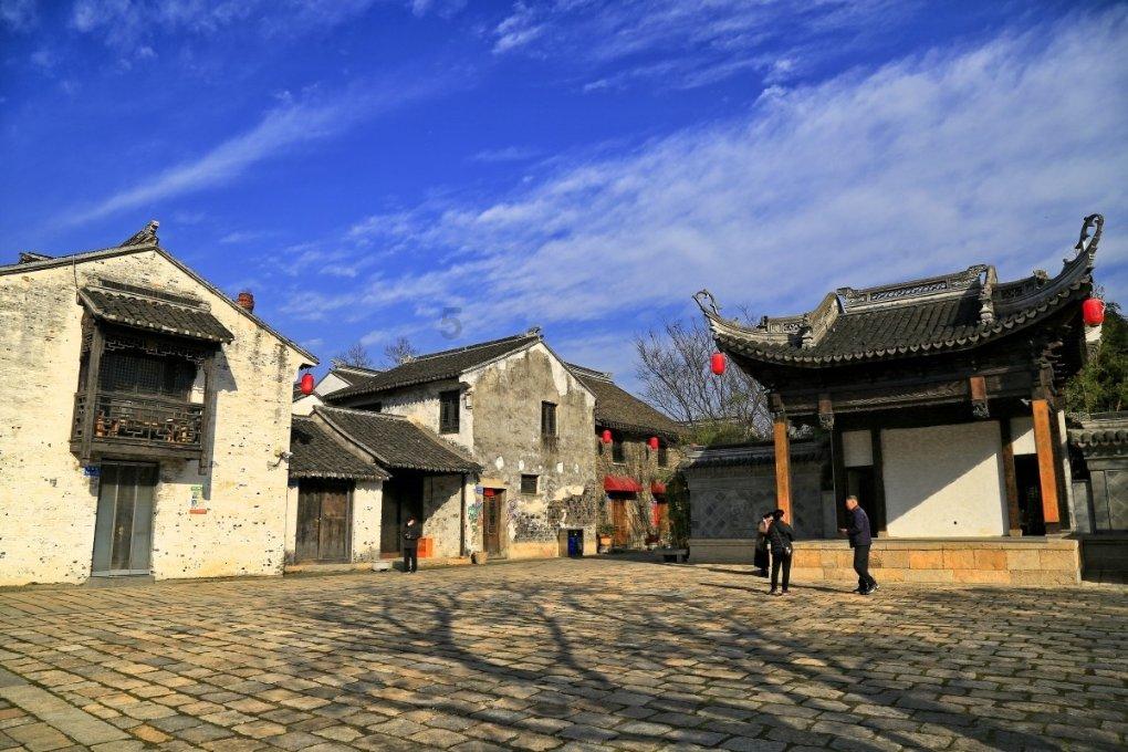 非人学园