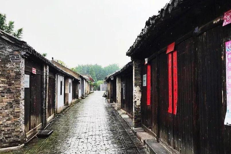 贵阳10万网约车司机,每天不足10单,收入161元